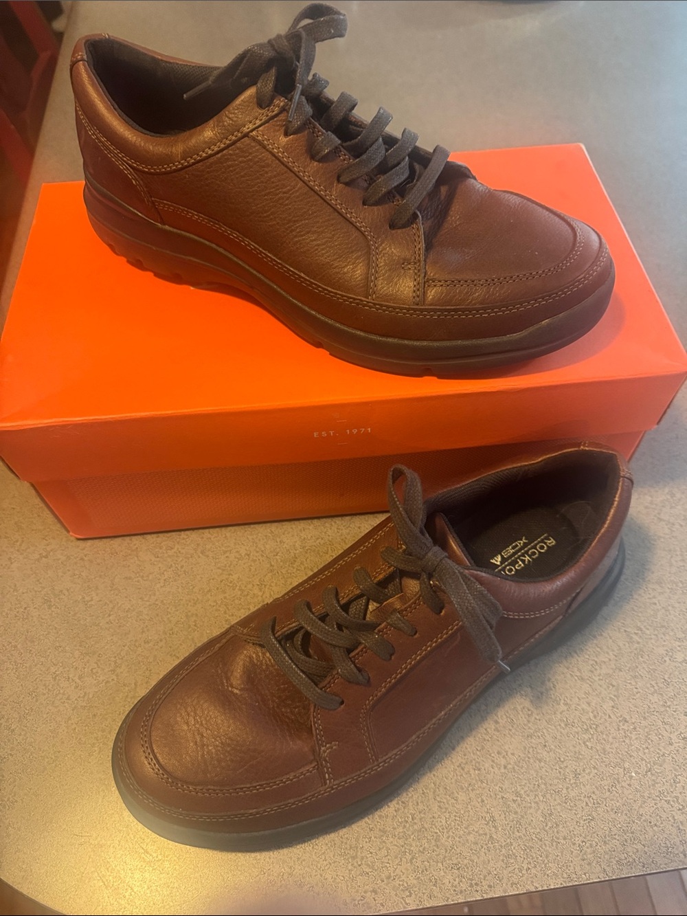 New Rockport Brown Men's Lace-Up Casual Oxfords